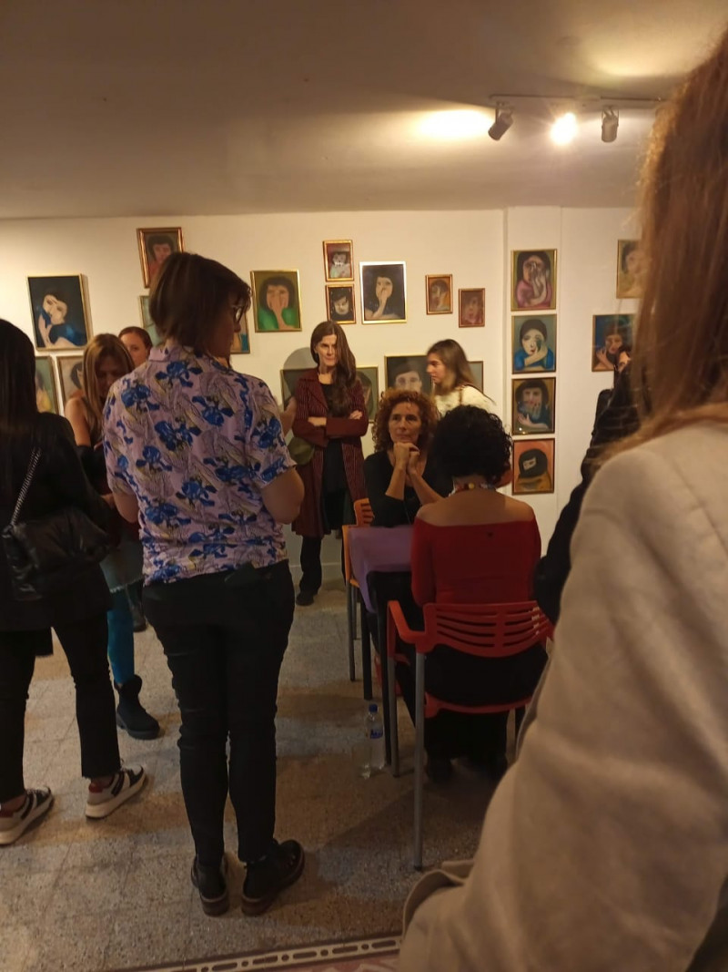 A dialogue through the Tarot, allowing the work to speak