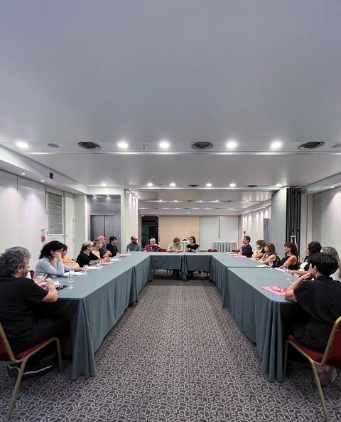 Primer encuentro de La Medici