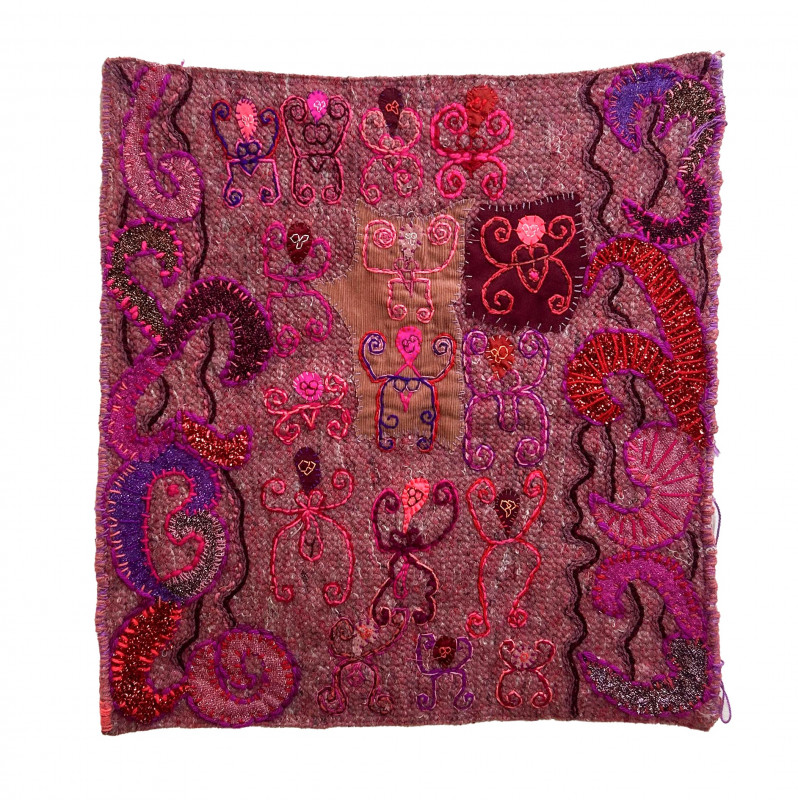 Bordado sobre trapo de piso. 51 x 47 cm. 2021