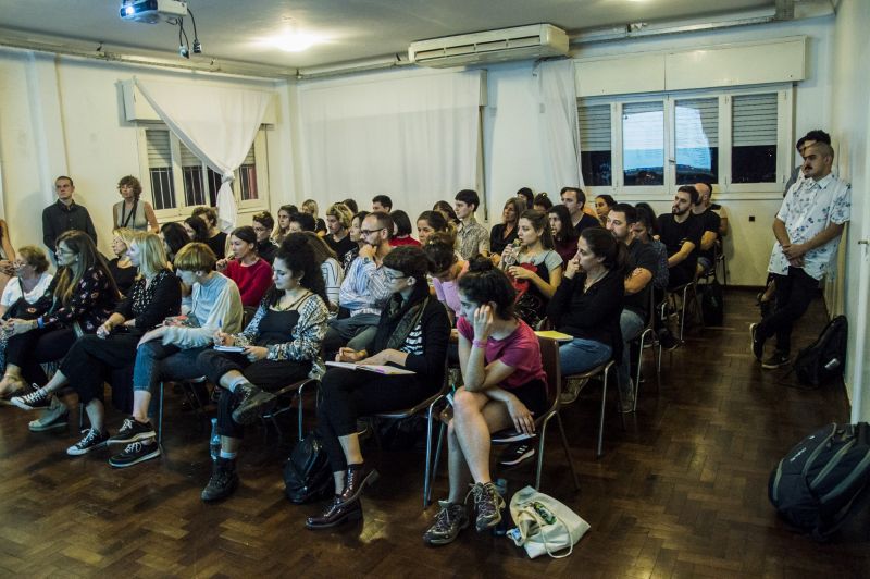 Foto del público de la charla