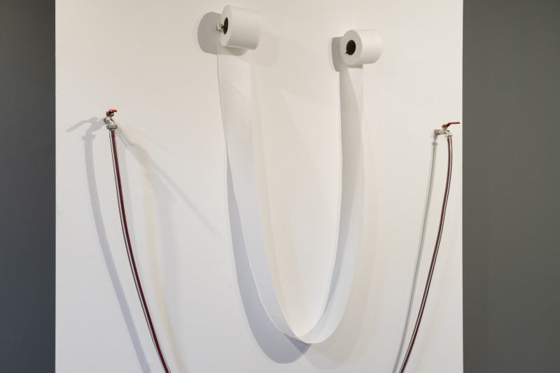 Estafa piramidal de Fepi Farina | Curaduría de Georgina Ricci